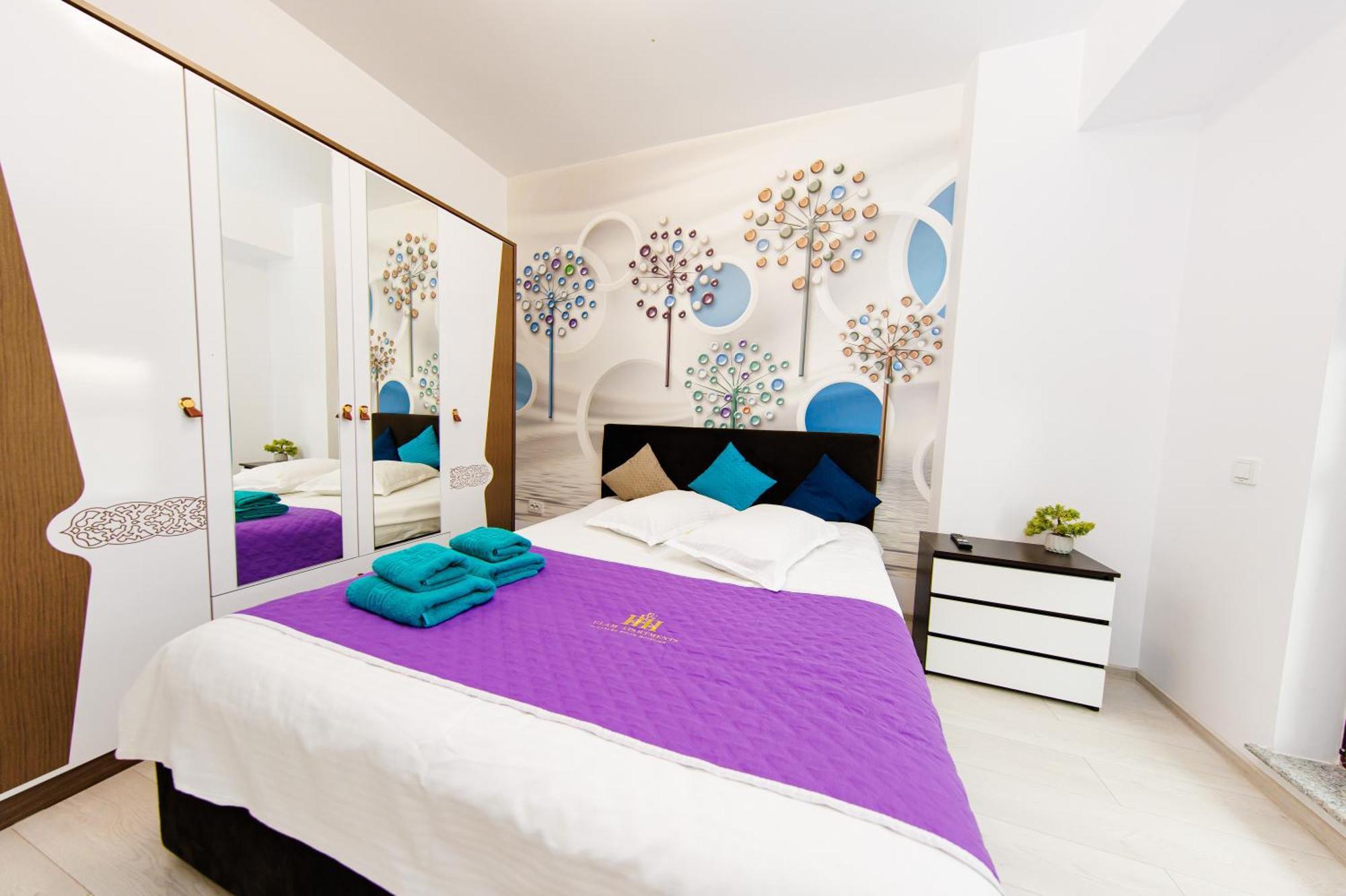 Luxury Glam Apartments Iasi At Lazar Palas Exterior photo