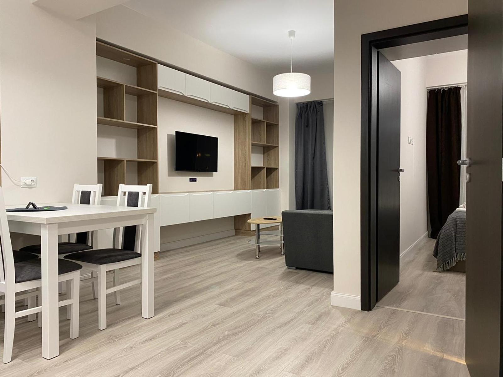 Luxury Glam Apartments Iasi At Lazar Palas Exterior photo