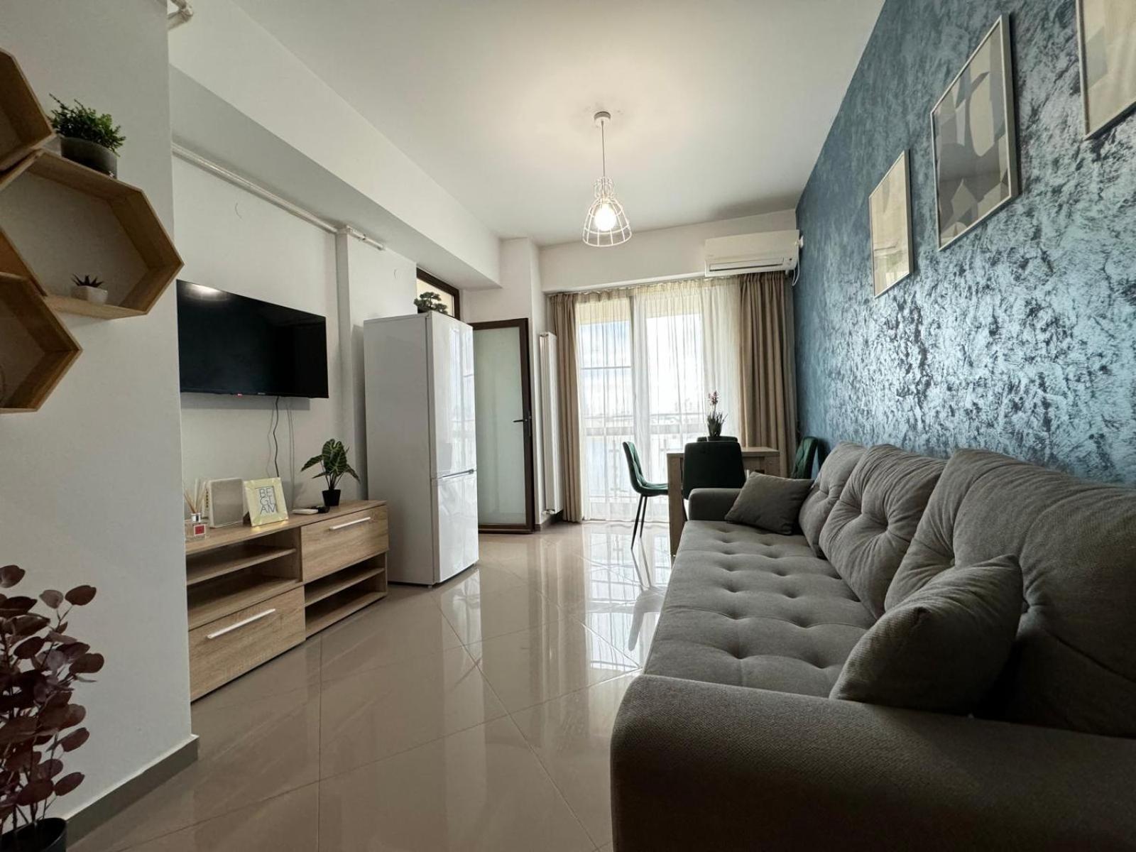 Luxury Glam Apartments Iasi At Lazar Palas Exterior photo