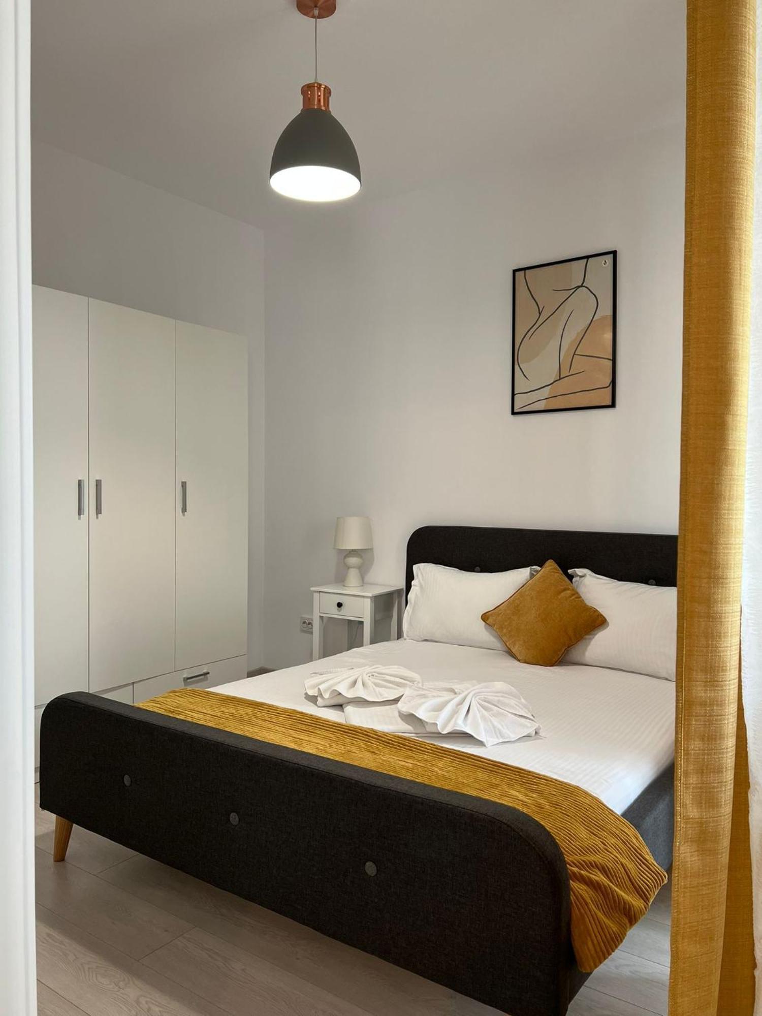 Luxury Glam Apartments Iasi At Lazar Palas Exterior photo